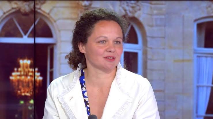 clémence houdiakova